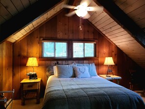 Room - The Leisure Lodge-Close to EVERYthing! (Big Bear Lake)