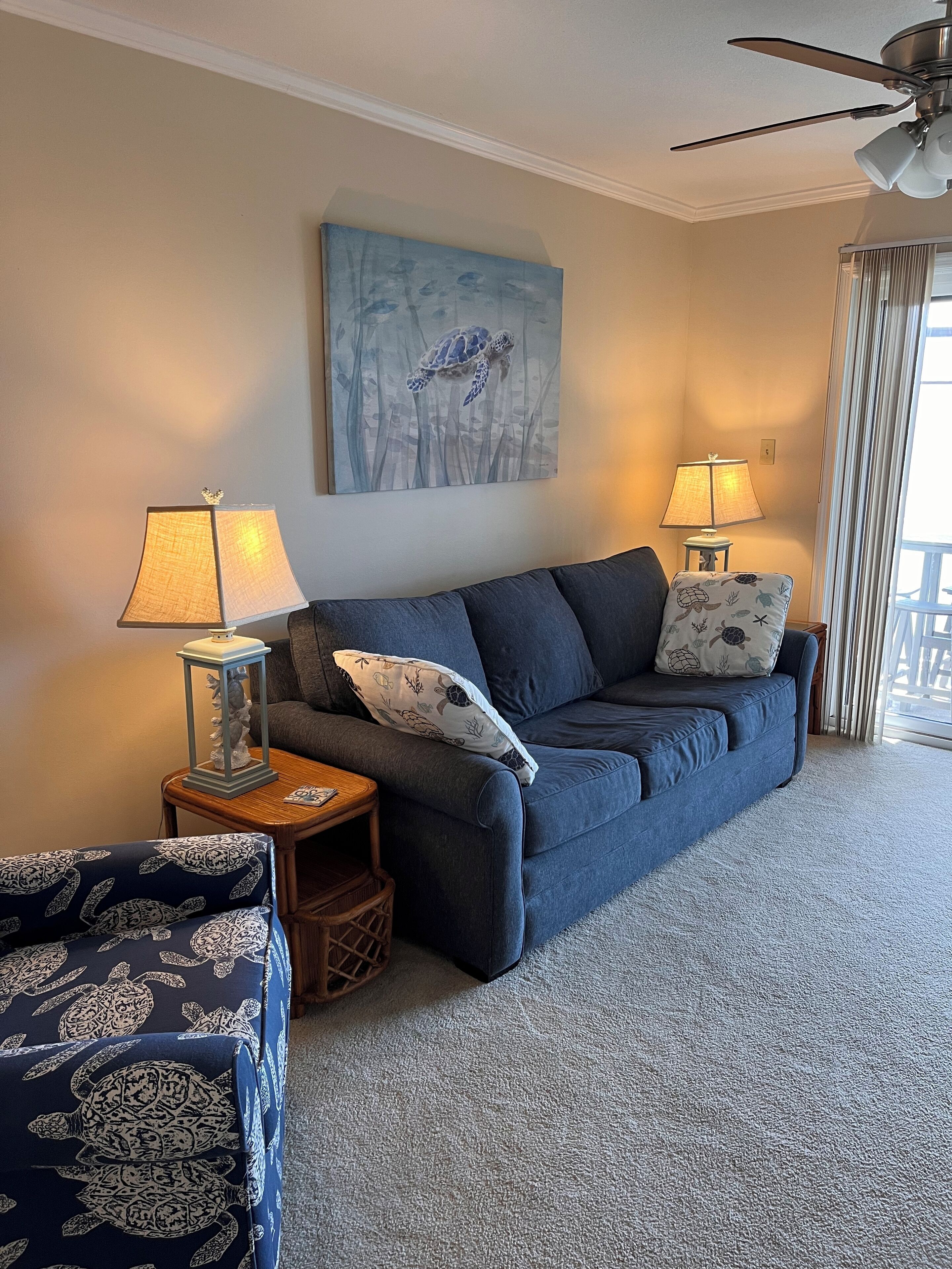 Tortuga Oceanside Villa With Beautiful Beach And Sunset Views In Emerald Isle - 翡翠島