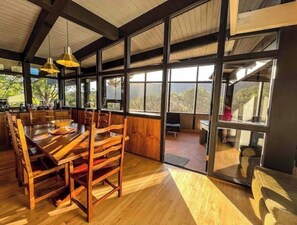 Dining - Mid Century Home on 5 Gated Acres by Oak Creek (Sedona)