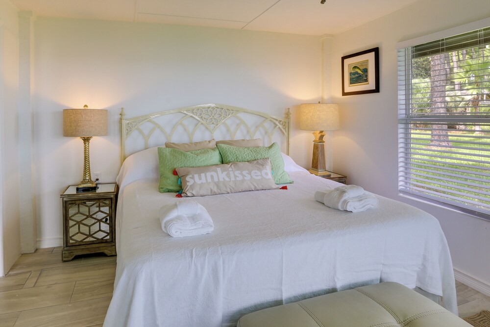 Carrabelle Retreat w/ Boat Dock + Views of Gulf! Franklin County Vrbo