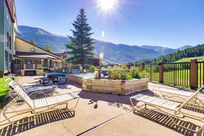 Outdoor dining - Walk to Ski Lift + Hot Tub: Copper Mountain Condo (Frisco)