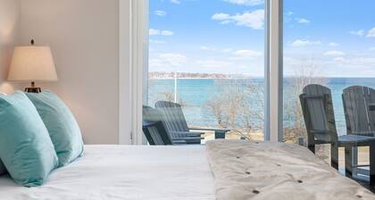539 Bay St. Lake View Condo Unit 301W