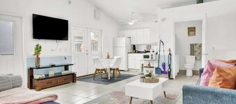 The Splash Pad Sleeps 13 w Pool Patio and Garage