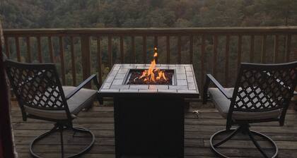 Outdoor Tub Open! Mountain Views & Unforgettable Sunsets!