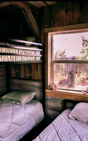2 Schlafzimmer, Bügeleisen/Bügelbrett, Reisekinderbett, kostenloses WLAN