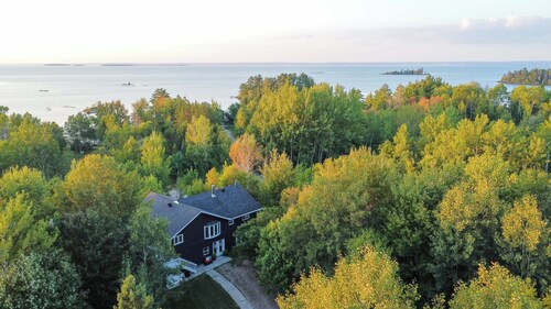 Lake Nipissing Country Paradise