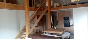 Comfortable chalet sleeps twelve!