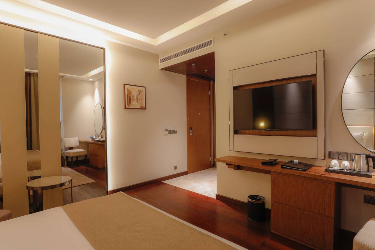 desk, soundproofing, iron/ironing board