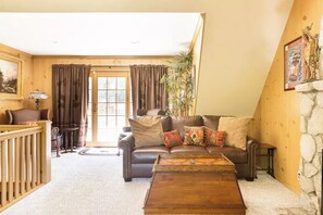 Smart TV, fireplace, printers