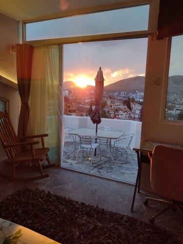 Casa Cielito Lindo; Seguridad + Malls + Zona Esmeralda