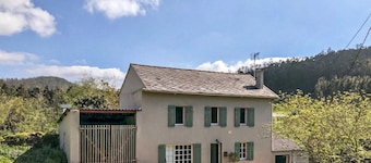 3 bedroom cozy apartment in Ortigueira