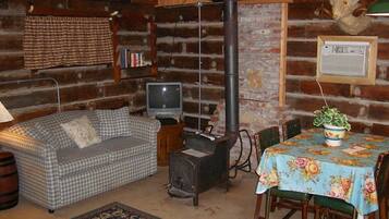 TV, DVD player