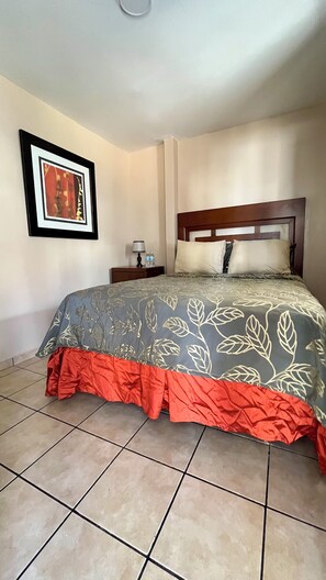 Habitación doble estándar | Wifi gratis y ropa de cama 