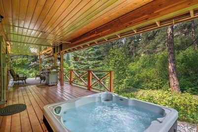 Forest Gem: Peaceful | Dog-friendly | Hot Tub