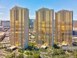 Exterior - Signature at MGM Condo! Stunning Views & No Resort Fees! (Las Vegas)