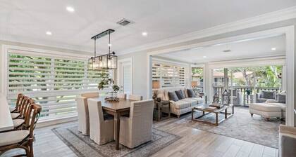 Newly Decorated Waterfront Home in PGA National by Guaranteed Rental™