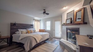 2 chambres, fer et planche à repasser, Wi-Fi gratuit, draps fournis