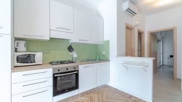 Microwave, oven, stovetop, dishwasher