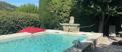 Utomhuspool