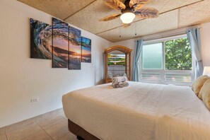 Appart'hÎtel, 1 trÚs grand lit et 1 canapé-lit, véranda, vue jardin | 1 chambre, décoration personnalisée, ameublement personnalisé