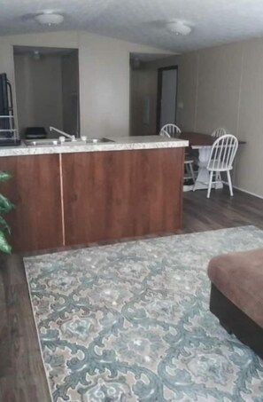 Interior - 19 Small home! (Brookston)