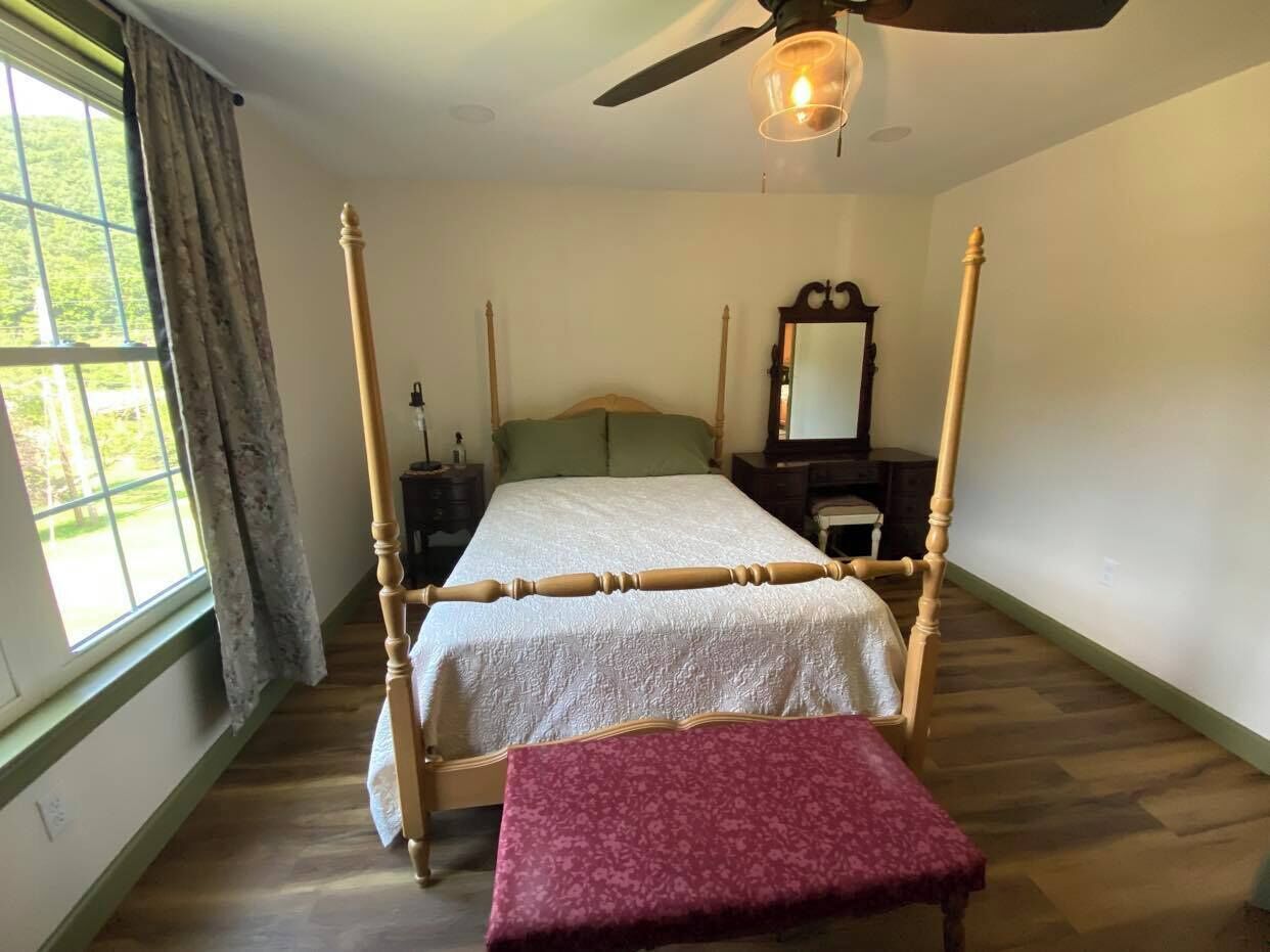 1 chambre, bureau, accès au Wi-Fi (inclus), literie fournie