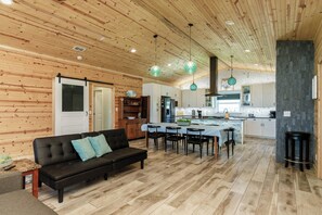 Interior - Delightful 3 Bedroom Pets (Port Aransas)