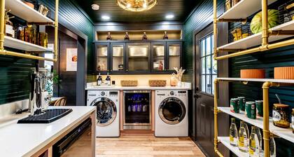 Best Location in Downtown NB Golf Cart Included!