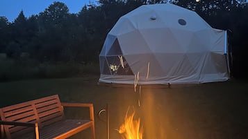 Enceinte de lâhĂ©bergement