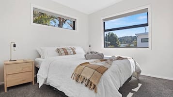 3 Schlafzimmer, Bügeleisen/Bügelbrett, WLAN, Bettwäsche