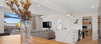 Leisure on Leo Summar