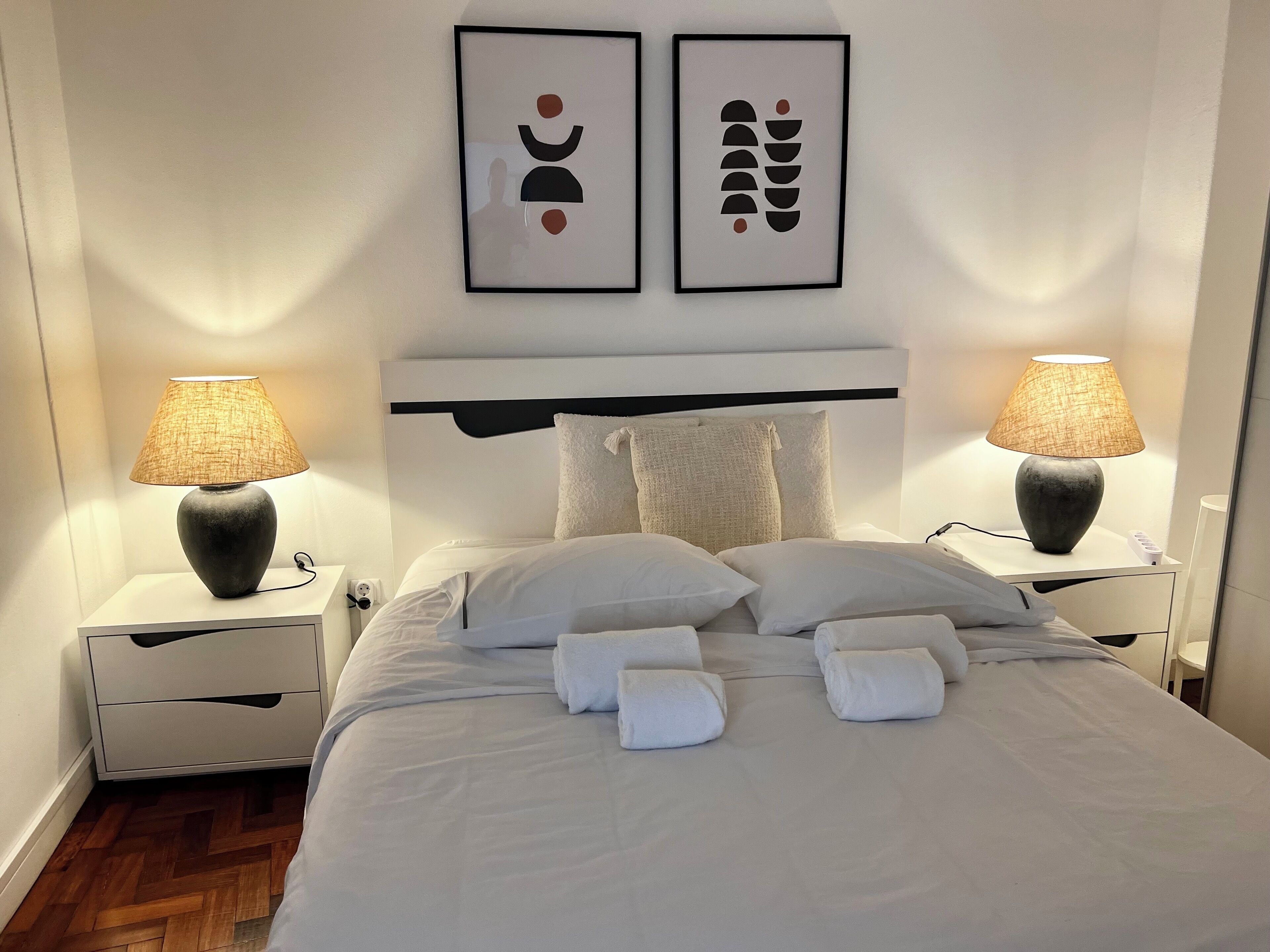 1 bedroom, iron/ironing board, internet, bed sheets