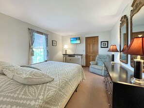 2 slaapkamers, een strijkplank/strijkijzer, gratis wifi, beddengoed