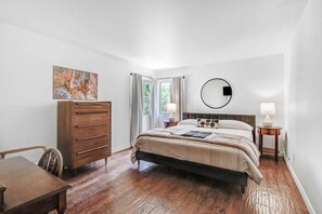 3 bedrooms, desk, iron/ironing board, free WiFi - Fully furnished turnkey home located in gated Bermuda Dunes Country Club. (Bermuda Dunes)