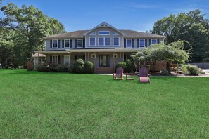 Exterior - The New Paltz Moondance Ridge (New Paltz)
