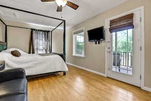 Room - The New Paltz Moondance Ridge (New Paltz)