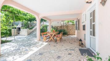 Apartment | 6 bedrooms