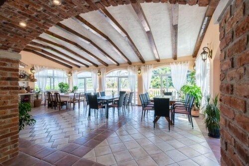 Apartments Barbara - Steps From the Beach