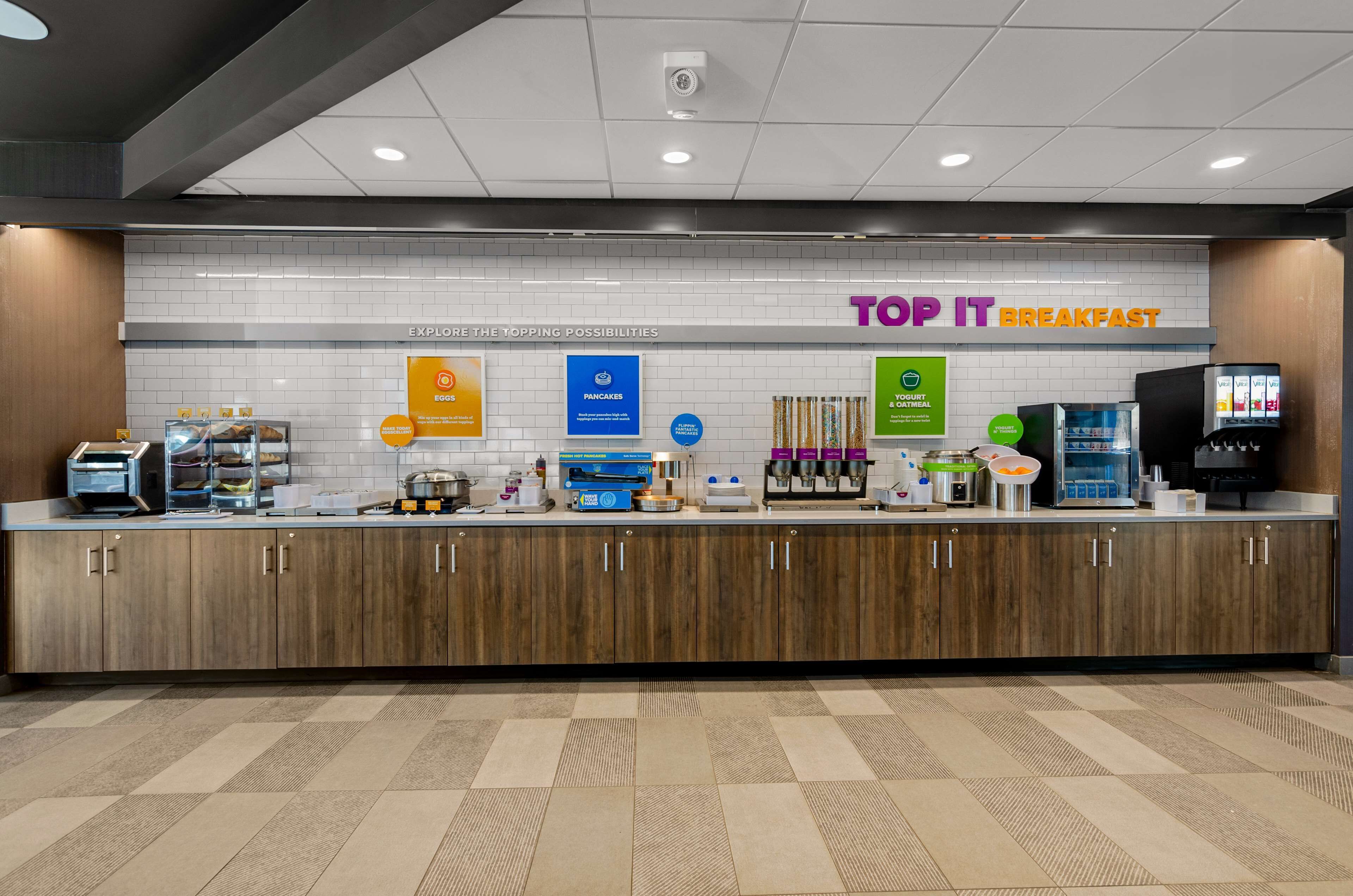 Ilmainen päivittäinen buffetaamiainen 