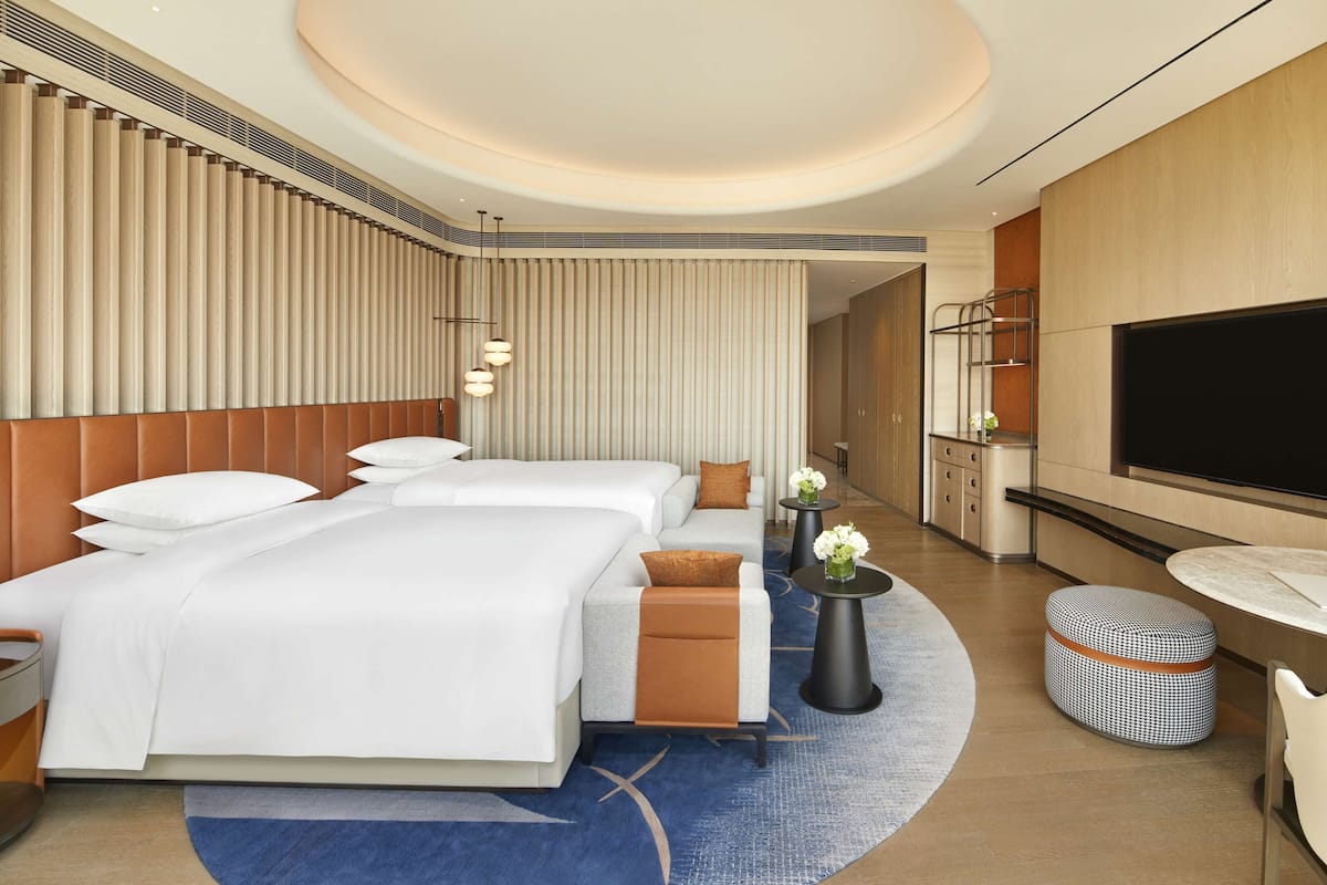 1 kamar tidur, seprai premium, dan selimut bulu angsa
