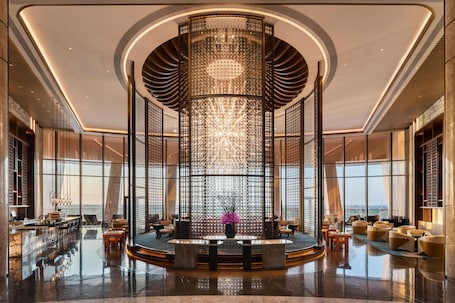 Lobby. Hilton Huzhou Nanxun