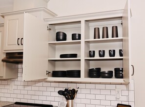 Fridge, microwave, oven, stovetop - Escape to Oasis: A Tech-Infused Luxury Home with Outdoor Paradise! (Columbus)