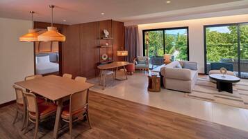 Suite, 2 Bedrooms, Balcony | Living area | 55-inch LED TV with satellite channels, toys