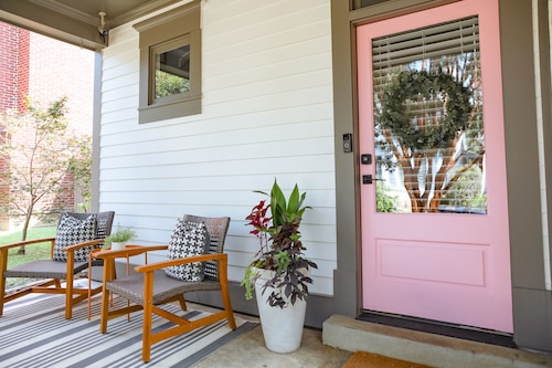 Experience the Best of Midtown Memphis at Elzey House