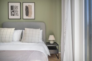 2 slaapkamers, een strijkplank/strijkijzer, wifi, beddengoed