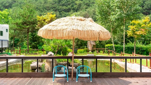 Pocheon Hanadulset pet Caravan