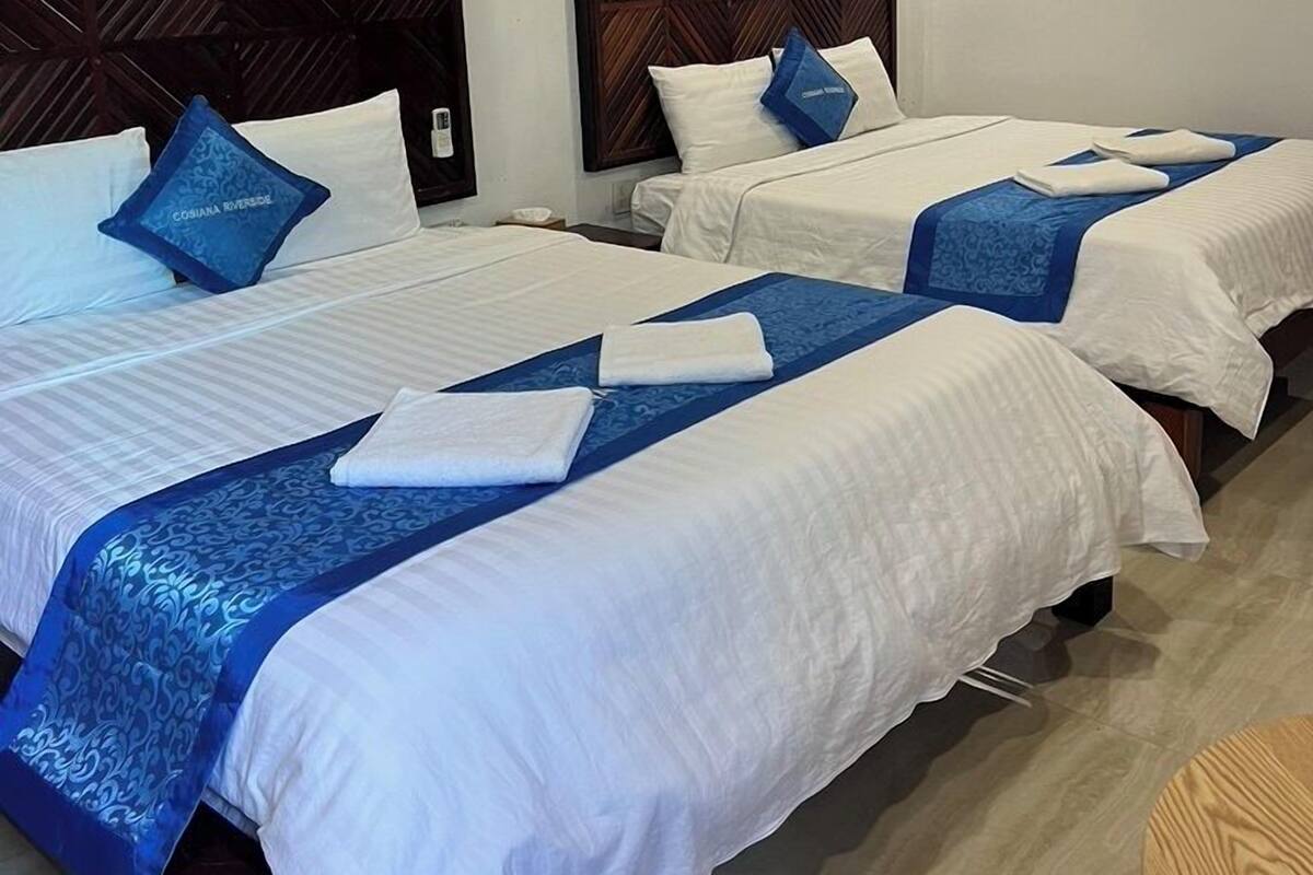 Superior Quadruple Room | Peti besi dalam bilik, meja, langsir/tirai gelap terus, kalis bunyi 