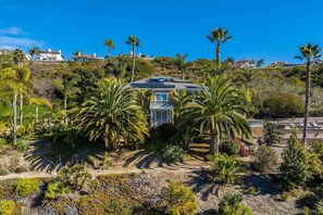 Exterior - Luxurious Private Hilltop Villa With Lagoon Views Hot Tub/Golf Cart - Sleeps 26 (Carlsbad)