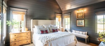 Otis Cottage at Julep Farms