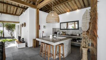 Deluxe Villa, 4 Bedrooms, Private Pool, Pool View | Private kitchen | Fridge, microwave, stovetop, electric kettle